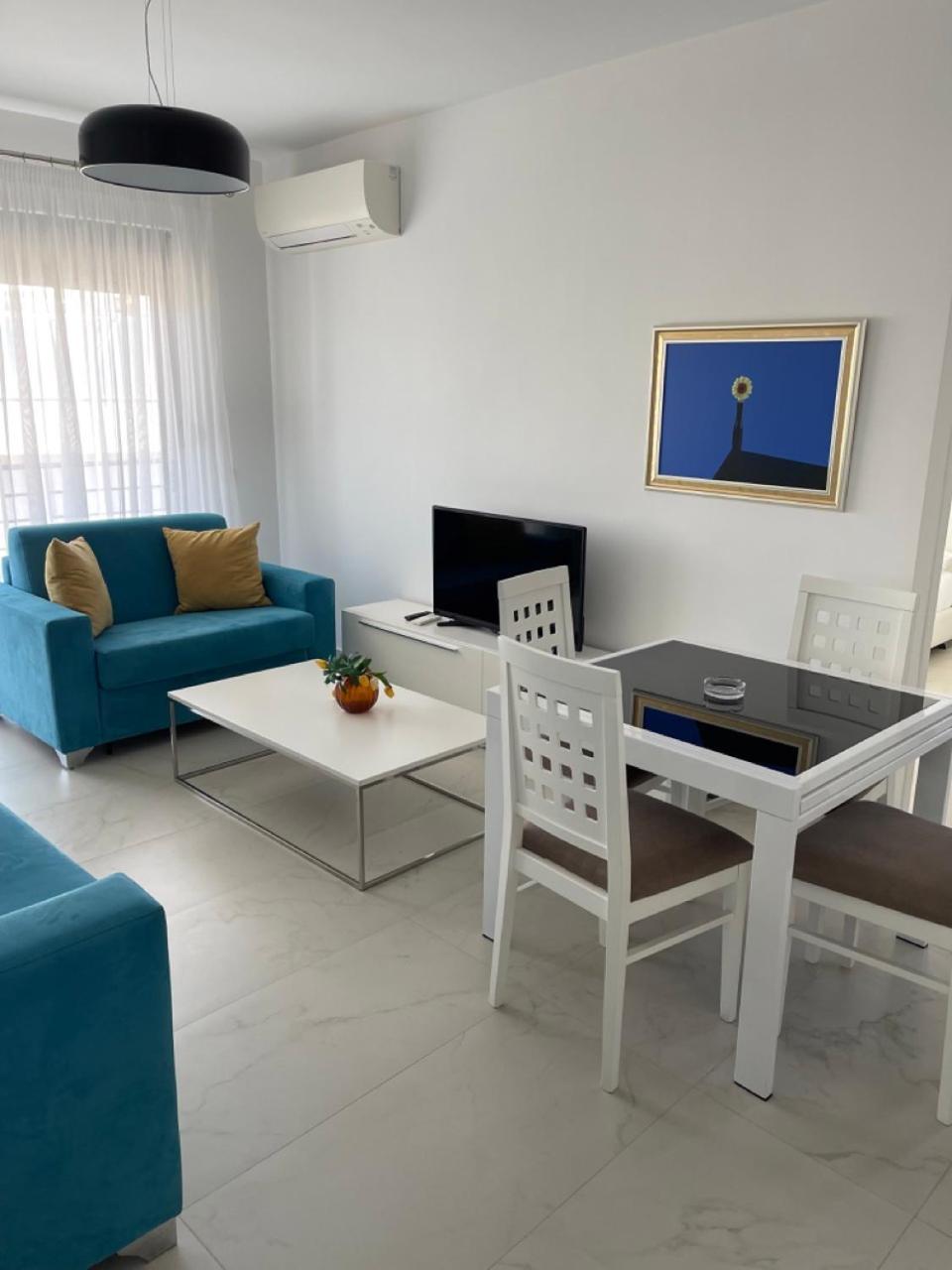 Aparthotel Miramare Sarandë Zimmer foto
